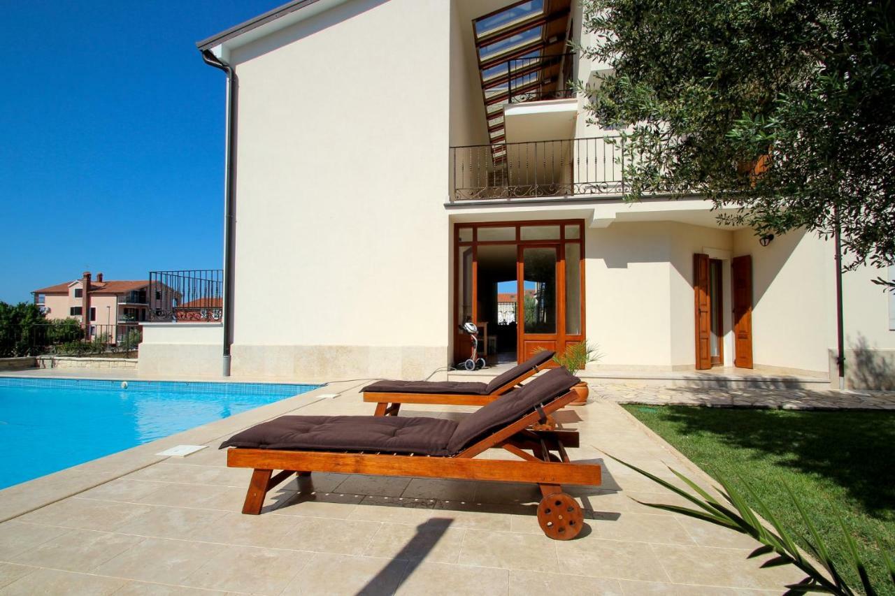 Apartamento Casa Rafael Novigrad Istria Exterior foto